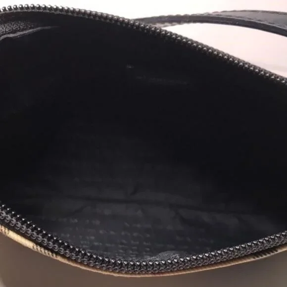 Pre-Loved Authentic BURBERRY Nova Check Pouch Handbag – Beige/Black PVC 👜 - Picture 4 of 12